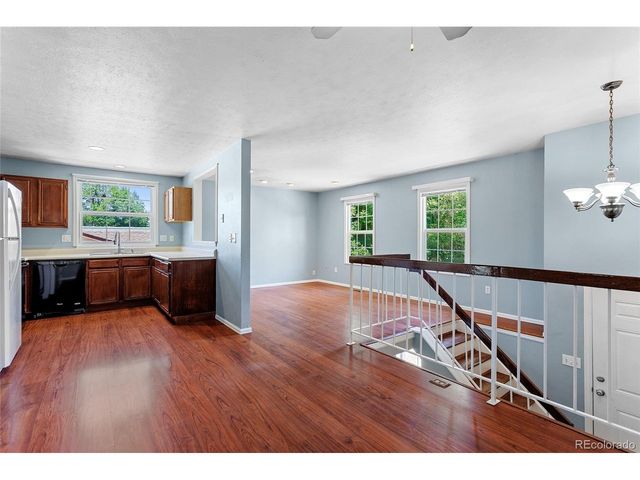 1495 S Biscay Ct, Aurora, CO 80017