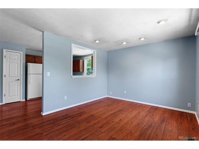 1495 S Biscay Ct, Aurora, CO 80017