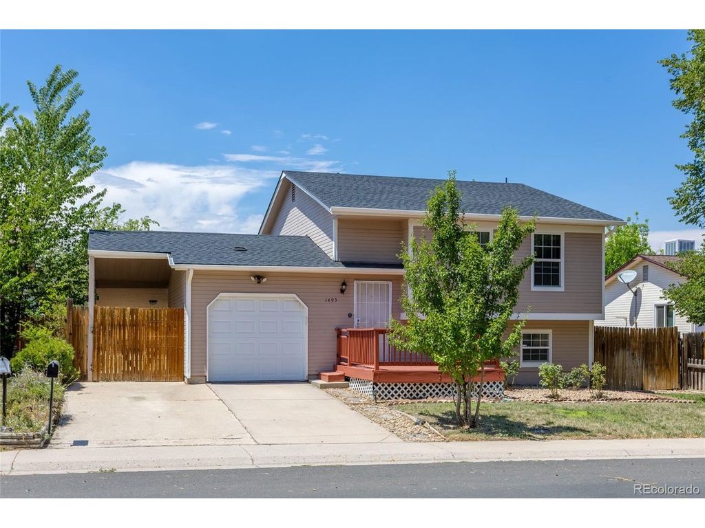 1495 S Biscay Ct, Aurora, CO 80017