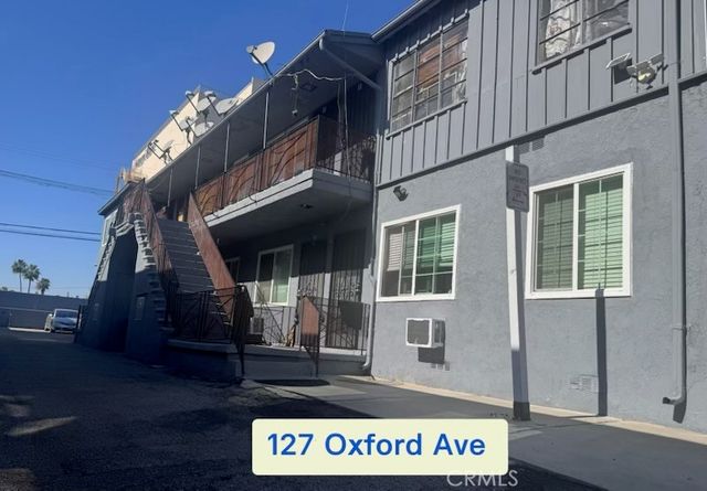 127 S Oxford, Los Angeles, CA 90004