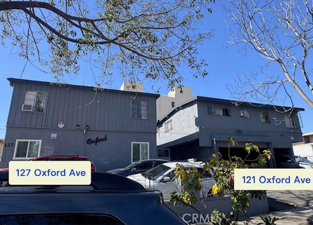 127 S Oxford, Los Angeles, CA 90004
