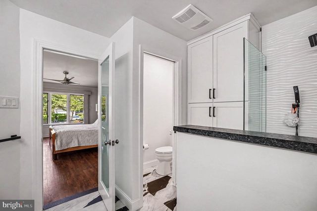 944 HEDGEROW CT, Blue Bell, PA 19422