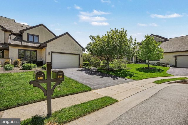 944 HEDGEROW CT, Blue Bell, PA 19422