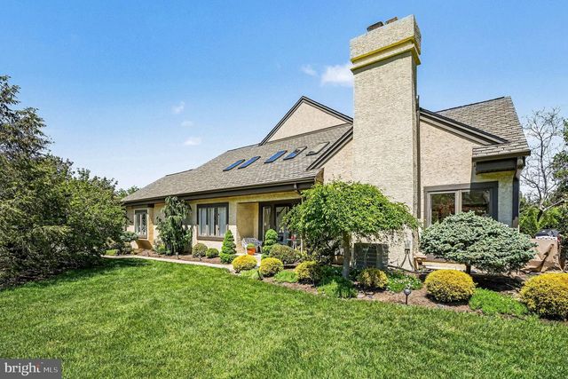 944 HEDGEROW CT, Blue Bell, PA 19422