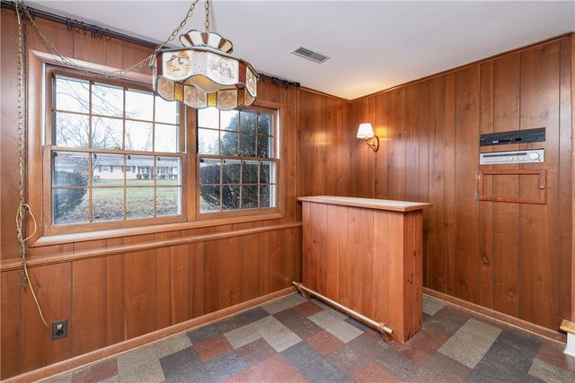 566 Black Walnut Drive, Greece, NY 14615