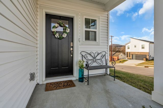 4200 Skyridge Dr, Nashville, TN 37207