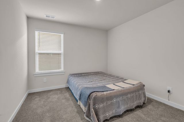 4200 Skyridge Dr, Nashville, TN 37207