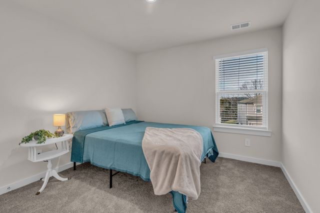 4200 Skyridge Dr, Nashville, TN 37207