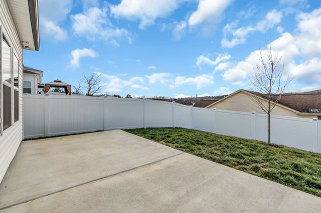 4200 Skyridge Dr, Nashville, TN 37207