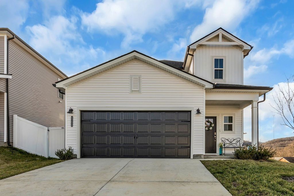 4200 Skyridge Dr, Nashville, TN 37207