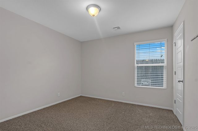 15304 E 110th Street N, Owasso, OK 74055