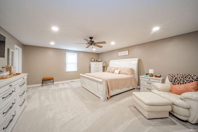 1710 E 22nd Street, Muncie, IN 47302