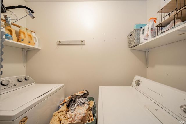1710 E 22nd Street, Muncie, IN 47302