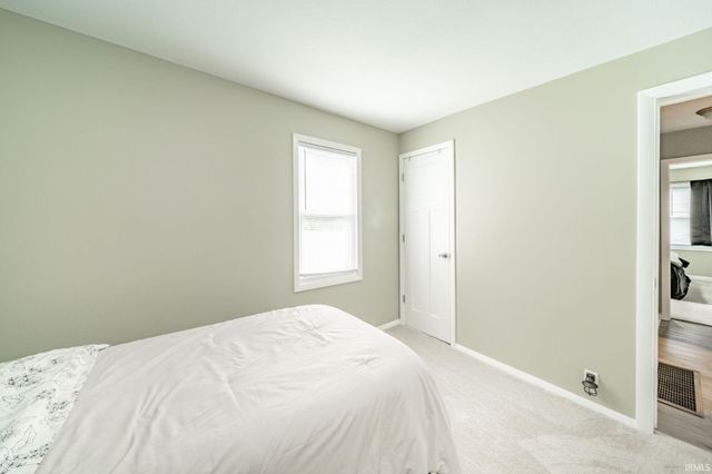 1710 E 22nd Street, Muncie, IN 47302