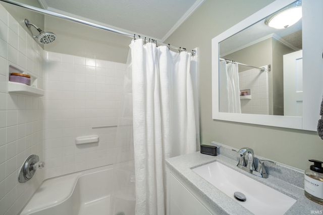 1710 E 22nd Street, Muncie, IN 47302