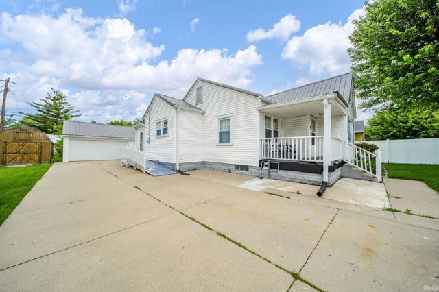 1710 E 22nd Street, Muncie, IN 47302
