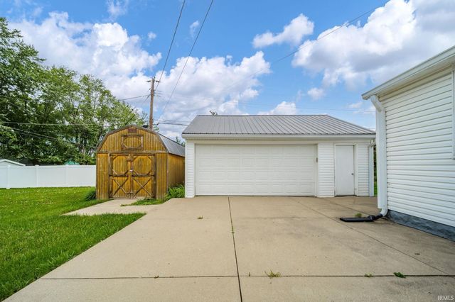1710 E 22nd Street, Muncie, IN 47302