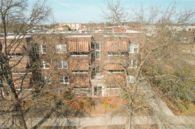742 Washington Park Apt C1, Norfolk, VA 23517