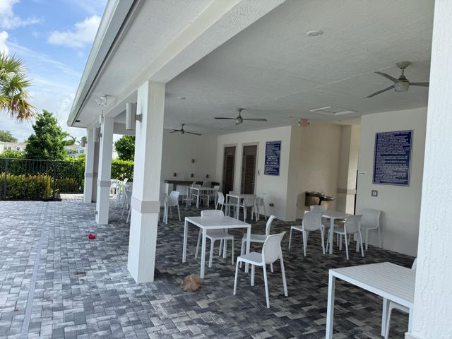 4303 HAMMOCK GROVE Drive, Greenacres, FL 33467
