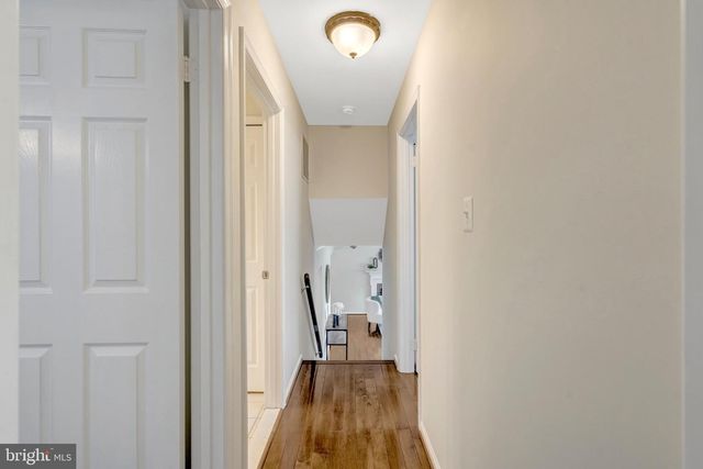8304 LINDSIDE WAY, Springfield, VA 22153