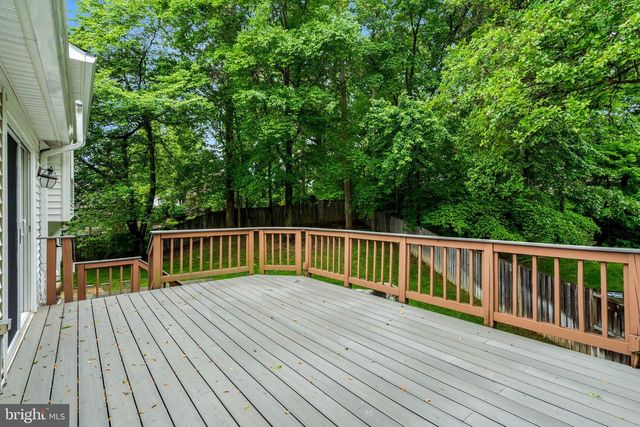 8304 LINDSIDE WAY, Springfield, VA 22153