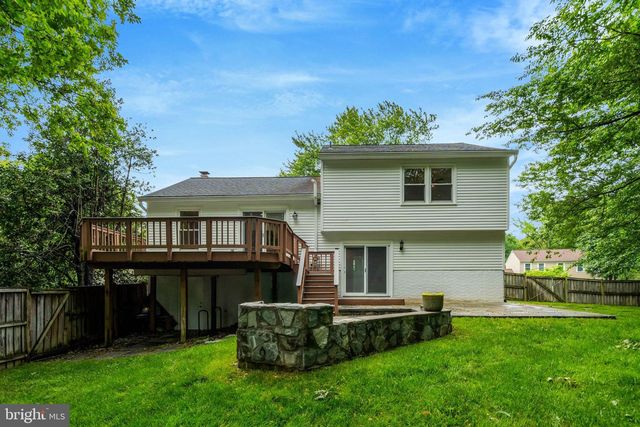 8304 LINDSIDE WAY, Springfield, VA 22153