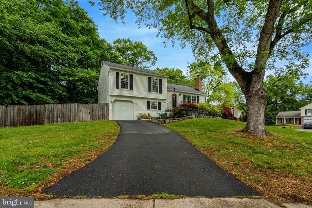 8304 LINDSIDE WAY, Springfield, VA 22153