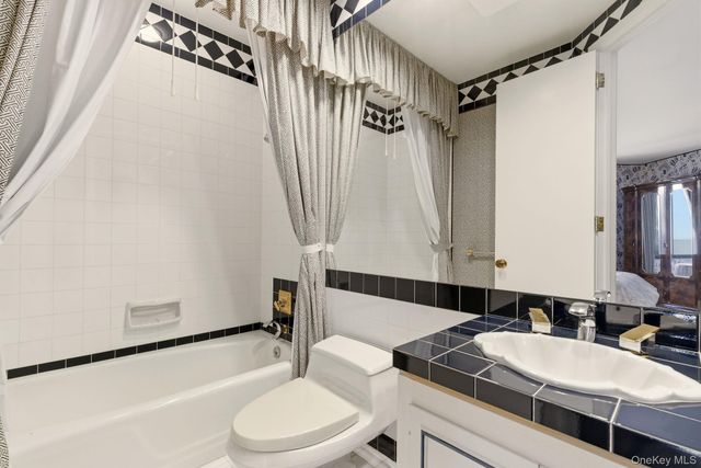 101 Wheatley Road, Old Westbury, NY 11568