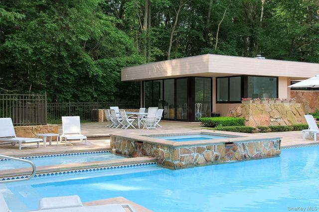 101 Wheatley Road, Old Westbury, NY 11568