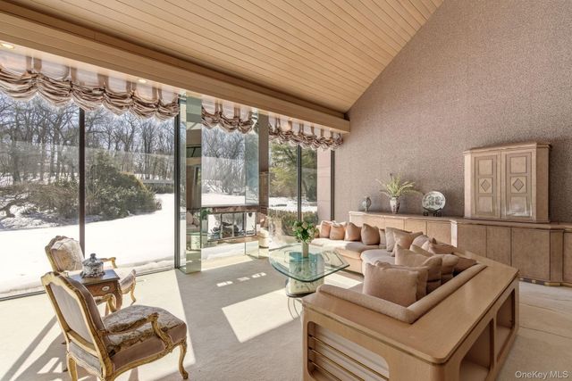 101 Wheatley Road, Old Westbury, NY 11568