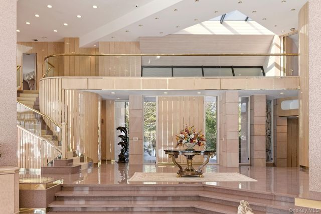 101 Wheatley Road, Old Westbury, NY 11568