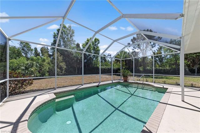 9623 Springlake CIR, Estero, FL 33928