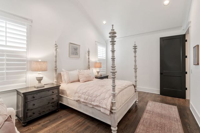 59 Brookwood Ter, Nashville, TN 37205