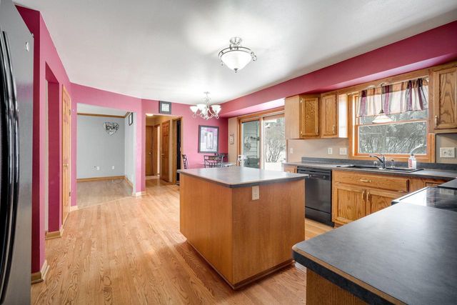 W127S9686 Scott Krause DRIVE, Muskego, WI 53150