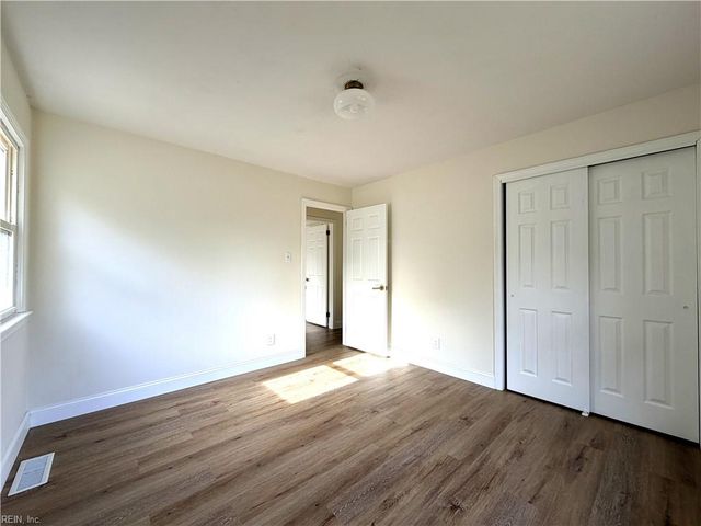 5304 Gale DR, Virginia Beach, VA 23464