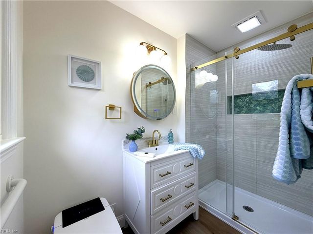 5304 Gale DR, Virginia Beach, VA 23464