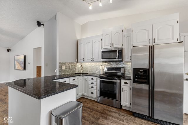 18728 Northview Place, Noblesville, IN 46060