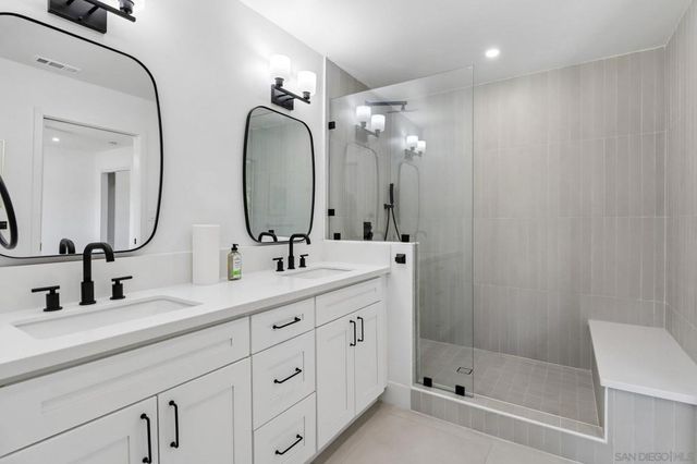 16763 Pinata, San Diego, CA 92128
