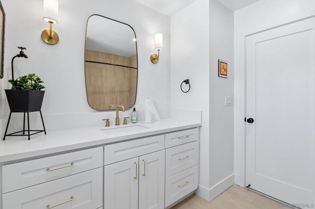 16763 Pinata, San Diego, CA 92128