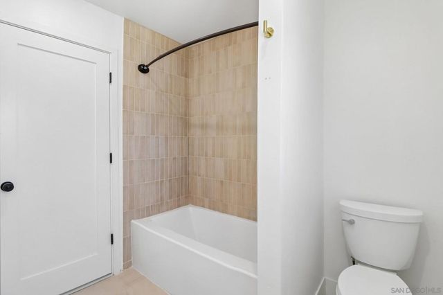 16763 Pinata, San Diego, CA 92128
