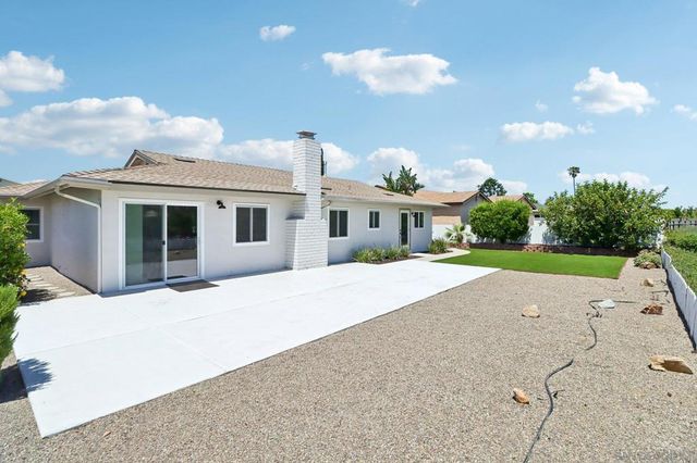 16763 Pinata, San Diego, CA 92128