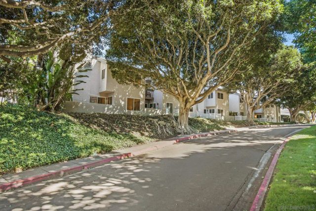 4061 Caminito Dehesa, San Diego, CA 92107