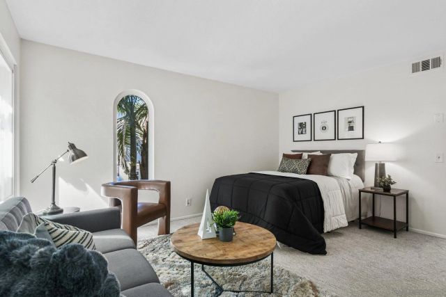 4061 Caminito Dehesa, San Diego, CA 92107