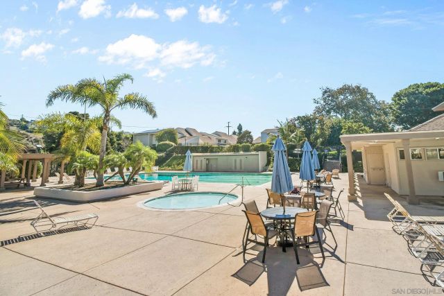 4061 Caminito Dehesa, San Diego, CA 92107