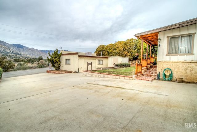 112 Buena Vista Drive, Kernville, CA 93238