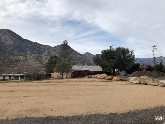 112 Buena Vista Drive, Kernville, CA 93238