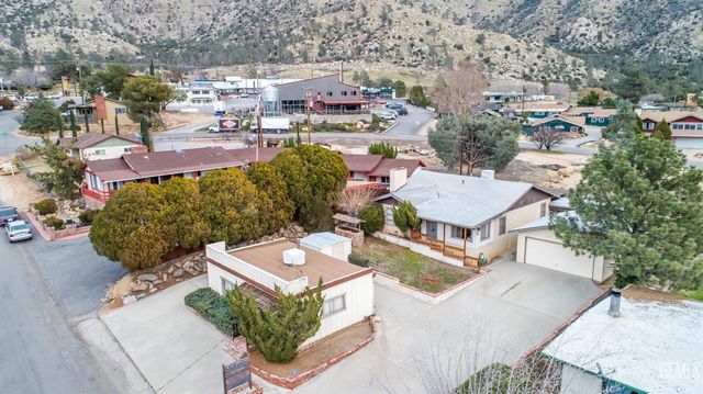 112 Buena Vista Drive, Kernville, CA 93238