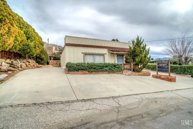 112 Buena Vista Drive, Kernville, CA 93238