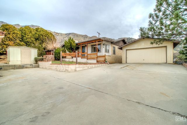 112 Buena Vista Drive, Kernville, CA 93238