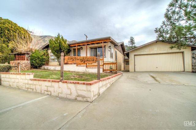 112 Buena Vista Drive, Kernville, CA 93238